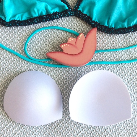 👙NWOT Adjustable Bikini Top - Picture 5 of 5